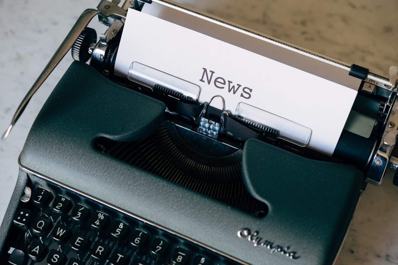 photo of typewriter